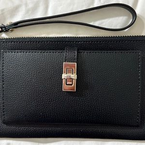 Henri Bendel wristlet